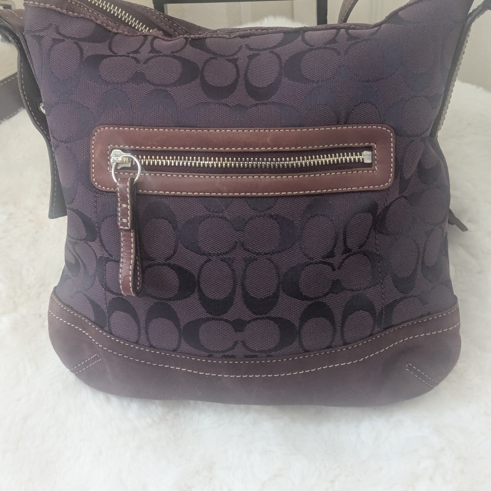Coach Purple Signature Jacquard Crossbody Hobo Bag Suede Trim Front Zip Pocket - Picture 2 of 11